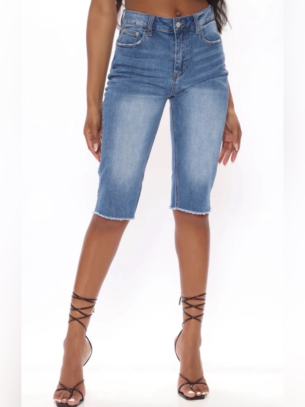 FashionNova NWT Tall Can't Be Stopped Denim Biker Shorts, Medium Blue Wash